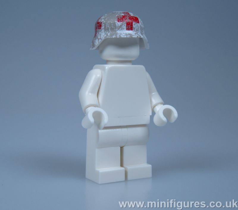 TMC Wehrmacht Medic Stahlhelm (Ver 2) - Weathered